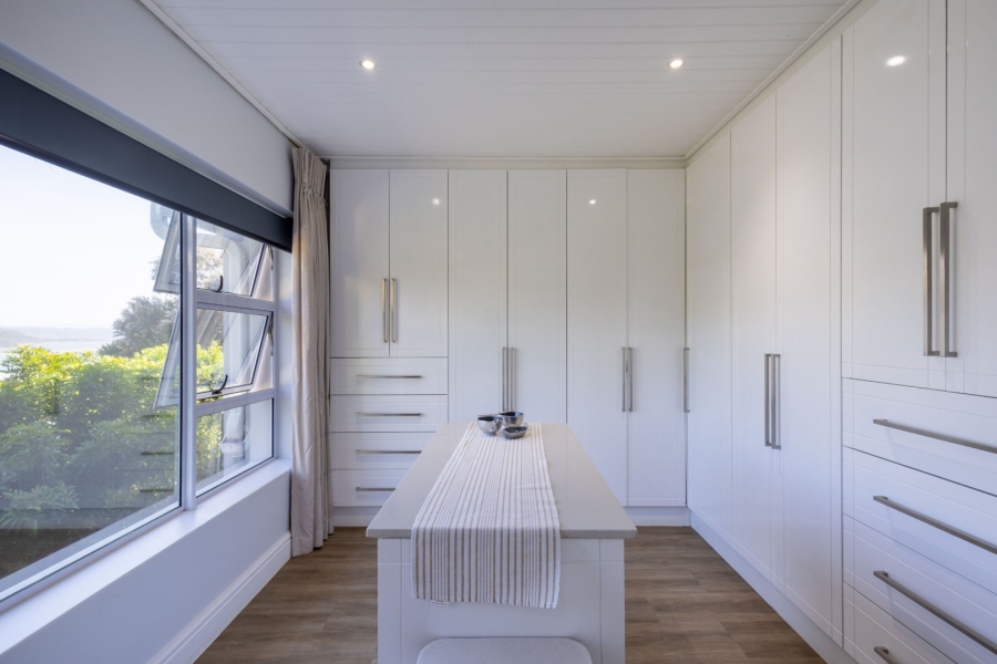 4 Bedroom Property for Sale in The Heads Western Cape